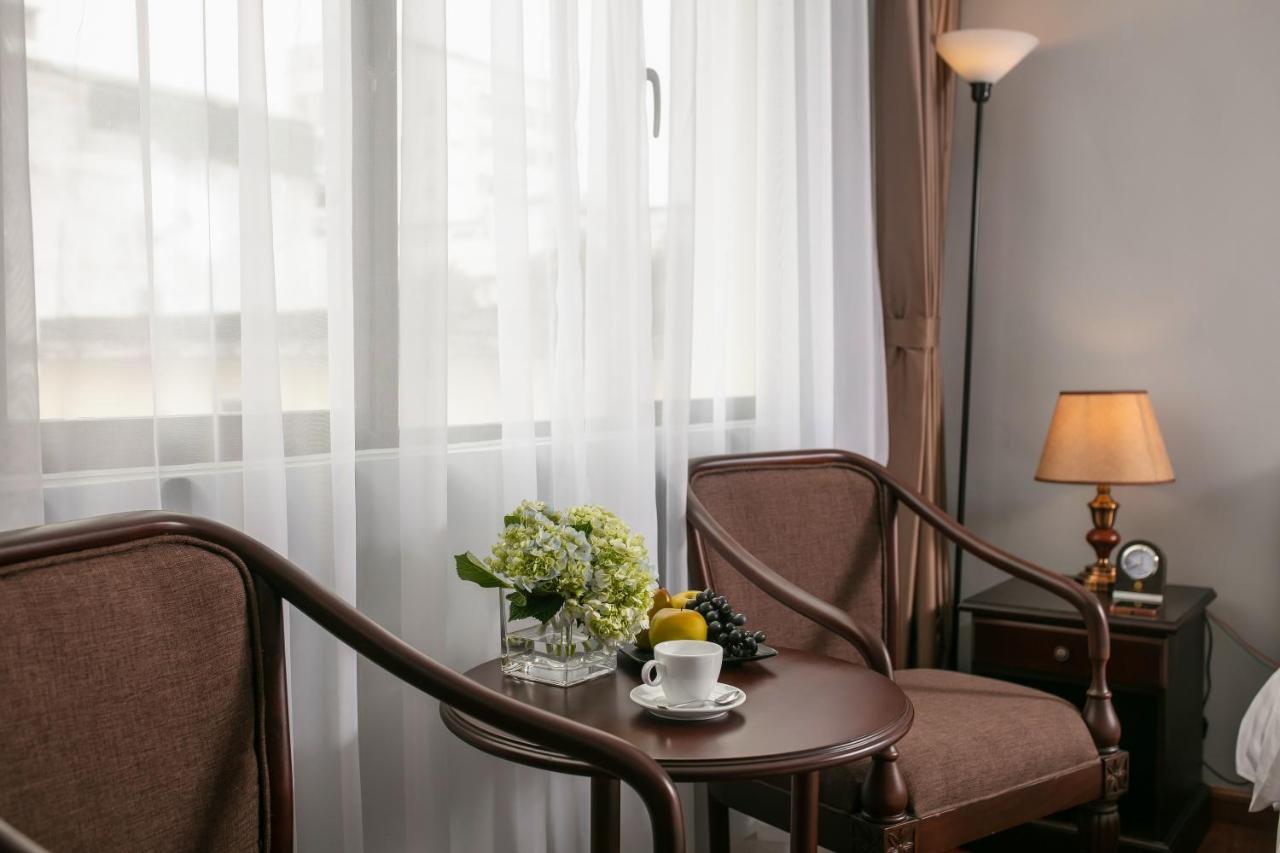 Halais Hotel Hanoi Exteriör bild