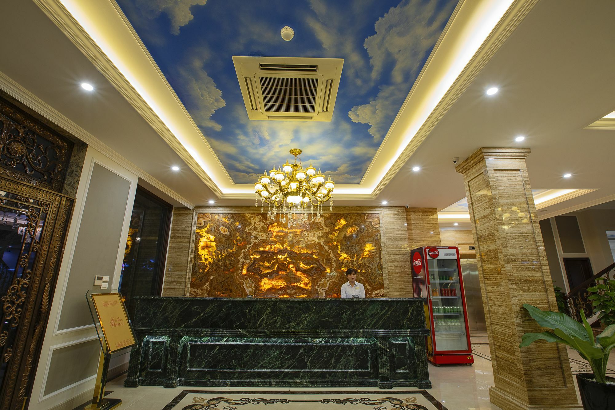 Halais Hotel Hanoi Exteriör bild